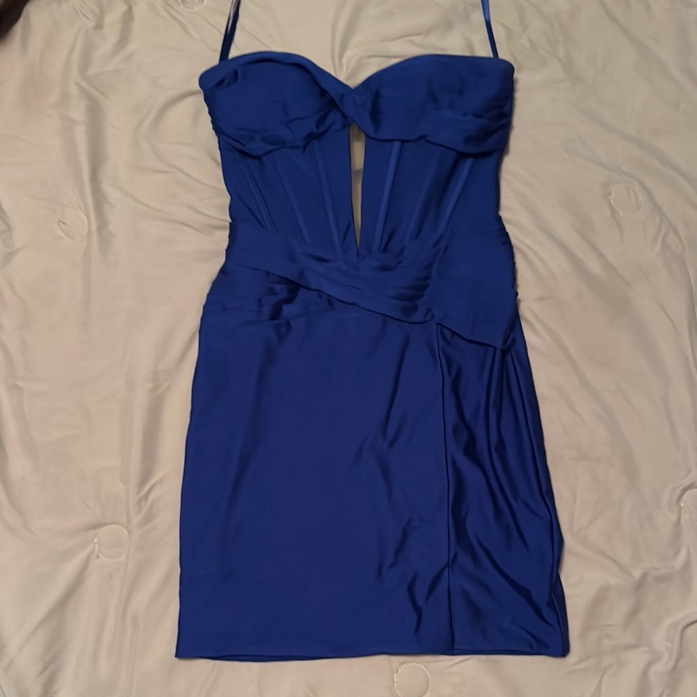 Blue Strapless Bodycon Dress with Sweetheart Neckline